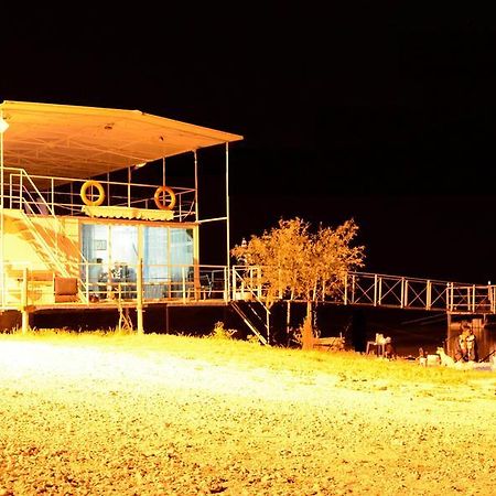 Delta Pontoon Otel Mahmudia Dış mekan fotoğraf