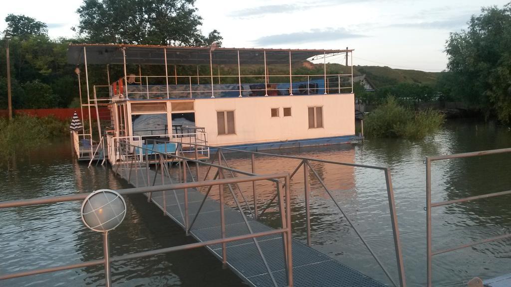 Delta Pontoon Otel Mahmudia Dış mekan fotoğraf
